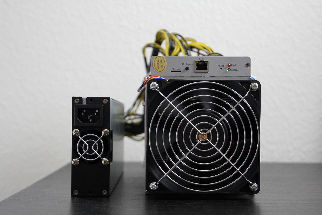 bitcoin mining machine